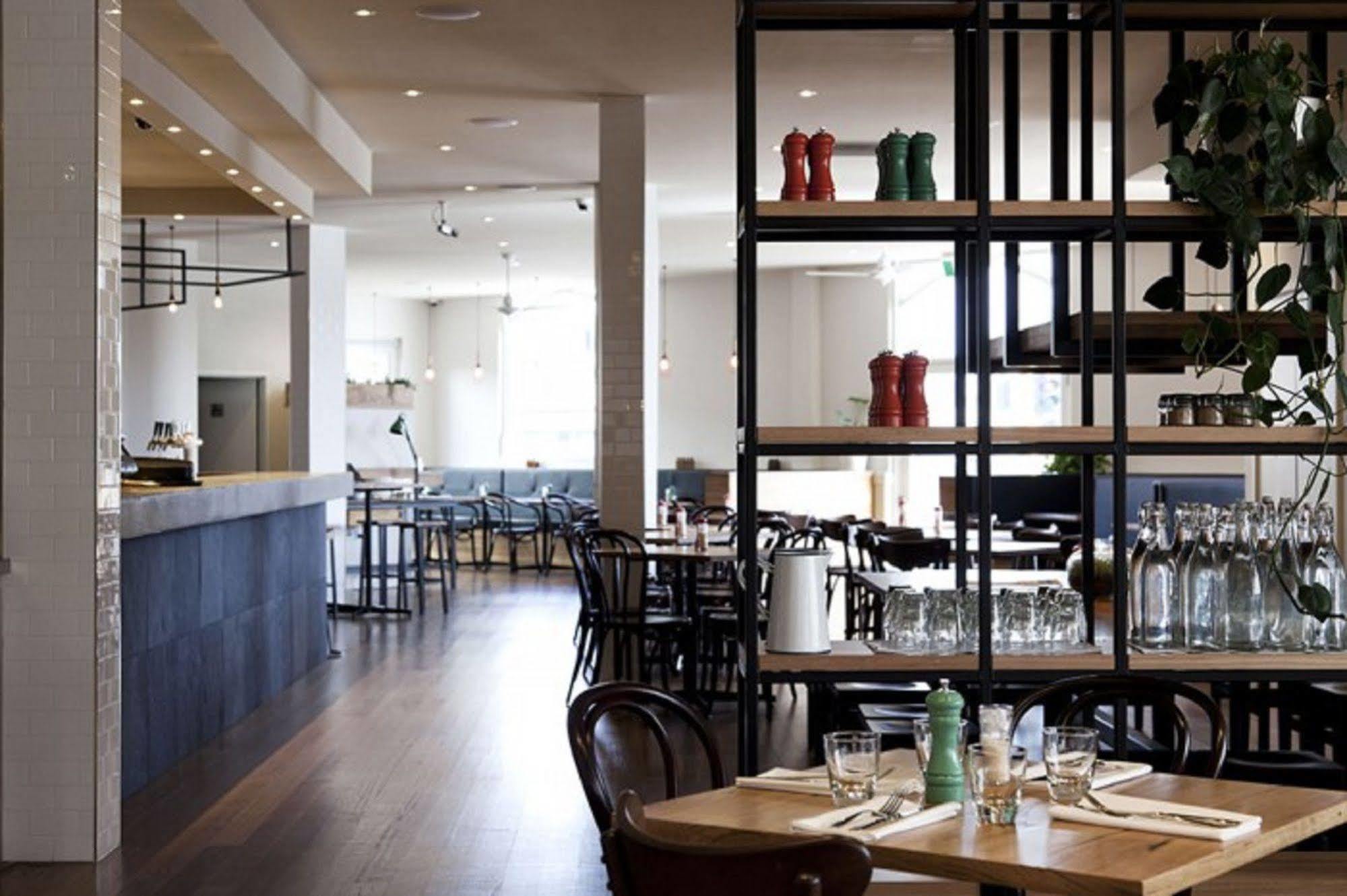 Plough Hotel Melbourne Buitenkant foto