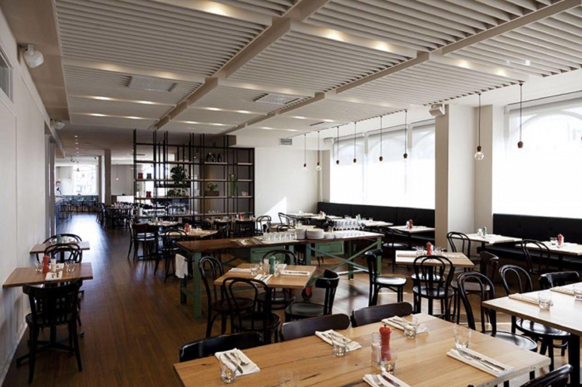 Plough Hotel Melbourne Buitenkant foto