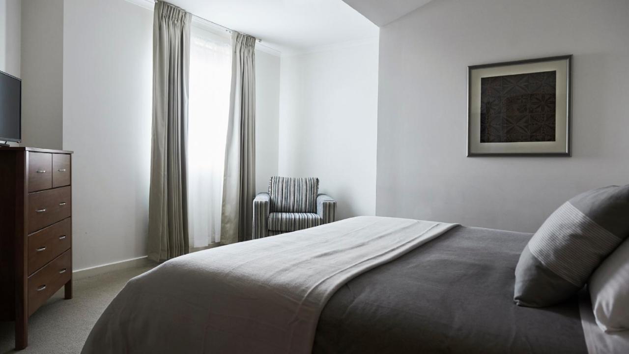 Plough Hotel Melbourne Buitenkant foto