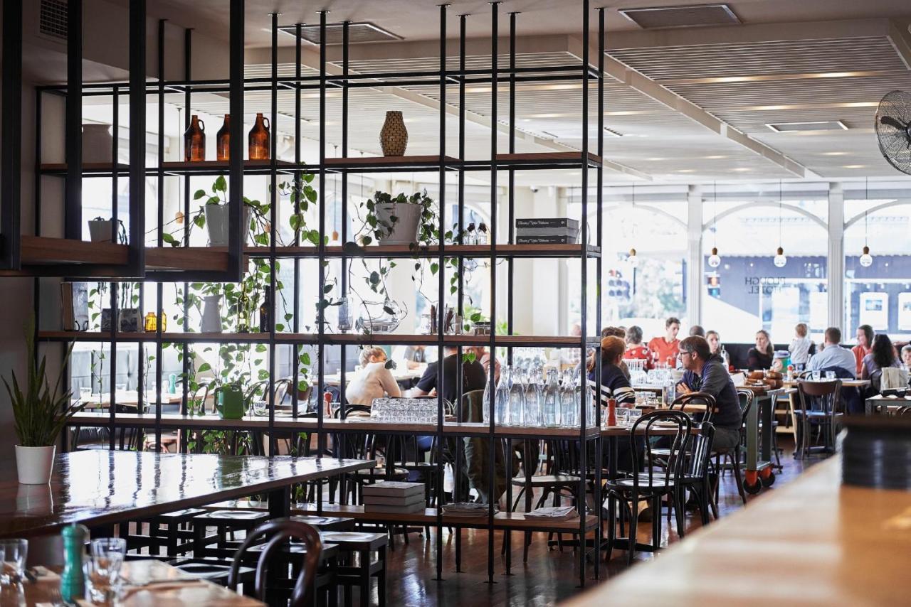 Plough Hotel Melbourne Buitenkant foto