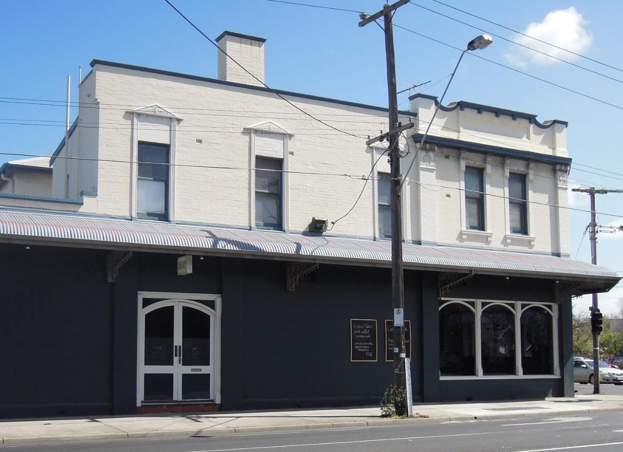 Plough Hotel Melbourne Buitenkant foto